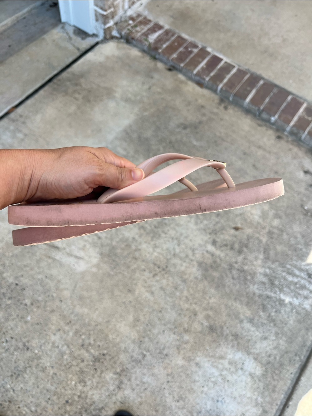 Tory Burch Blush Pink Flip Flops size 7 - Picture 3 of 6
